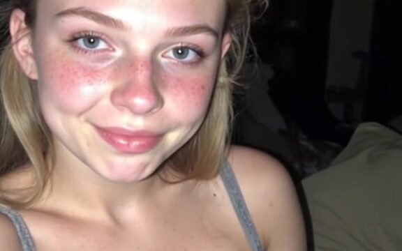 Amibnw aka Emilylaur Onlyfans Lingerie Handbra Sexy Video Nude